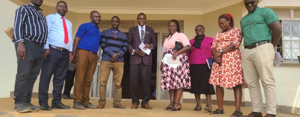 Kalungu District Leadership receiving our New Investor Prince Kimbugwe.The investor is constructing a 26m dollar massive Solar generating site in Lwabenge that will add power to the national electricity grid. The move is expected to generate over 800 jobs to the local community with emphasis put on young mothers that were affected during Covid 19. Kalungu District Leadership receiving our New Investor Prince Kimbugwe.